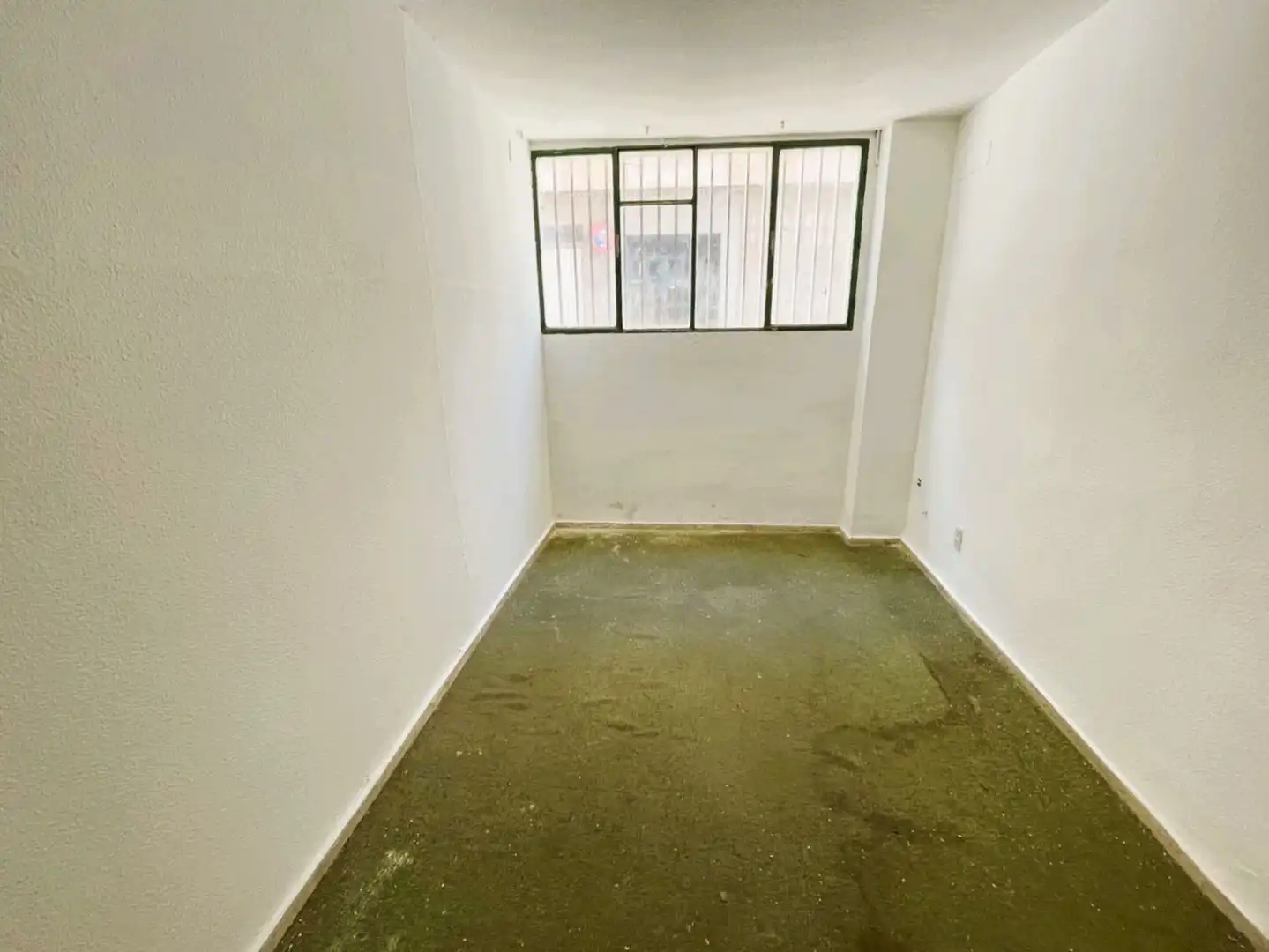 Commercial properties for sale in Valdepeñas