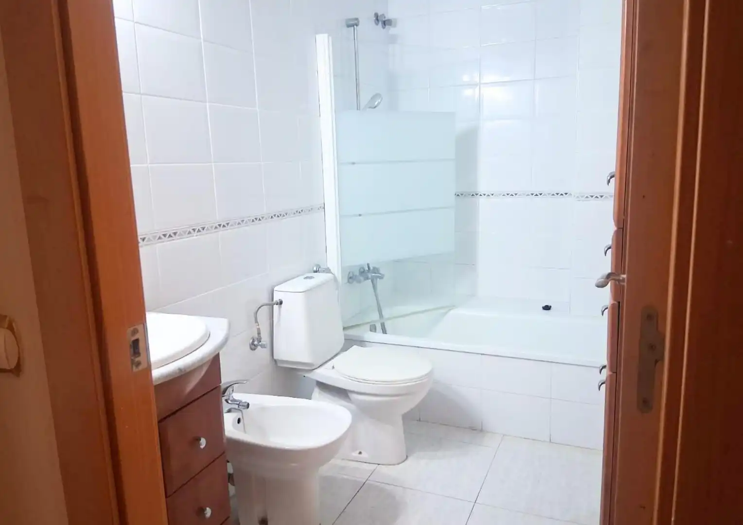 Baño de Piso en venta en Sabadell con Calefacción