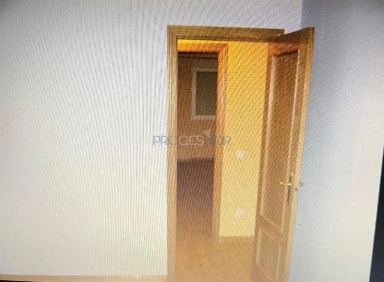 Piso en venta en San Andrés del Rabanedo con Calefacción, Terraza y Trastero