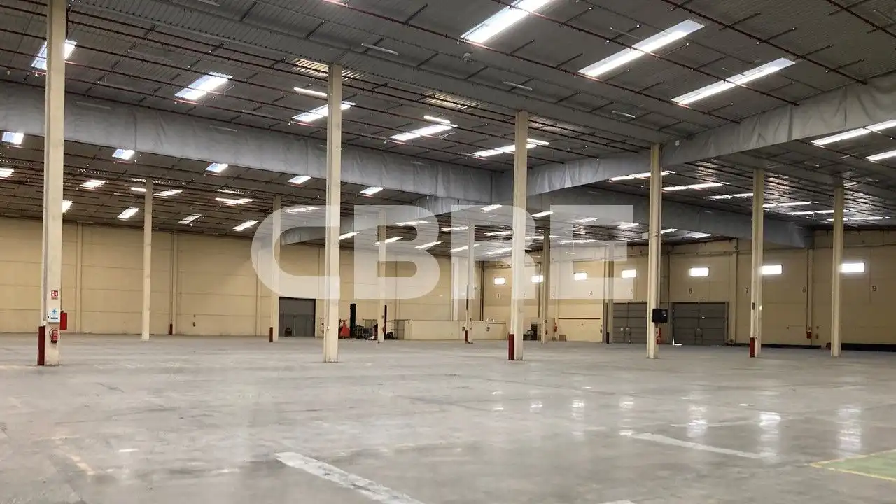 Nave industrial de alquiler en Seseña