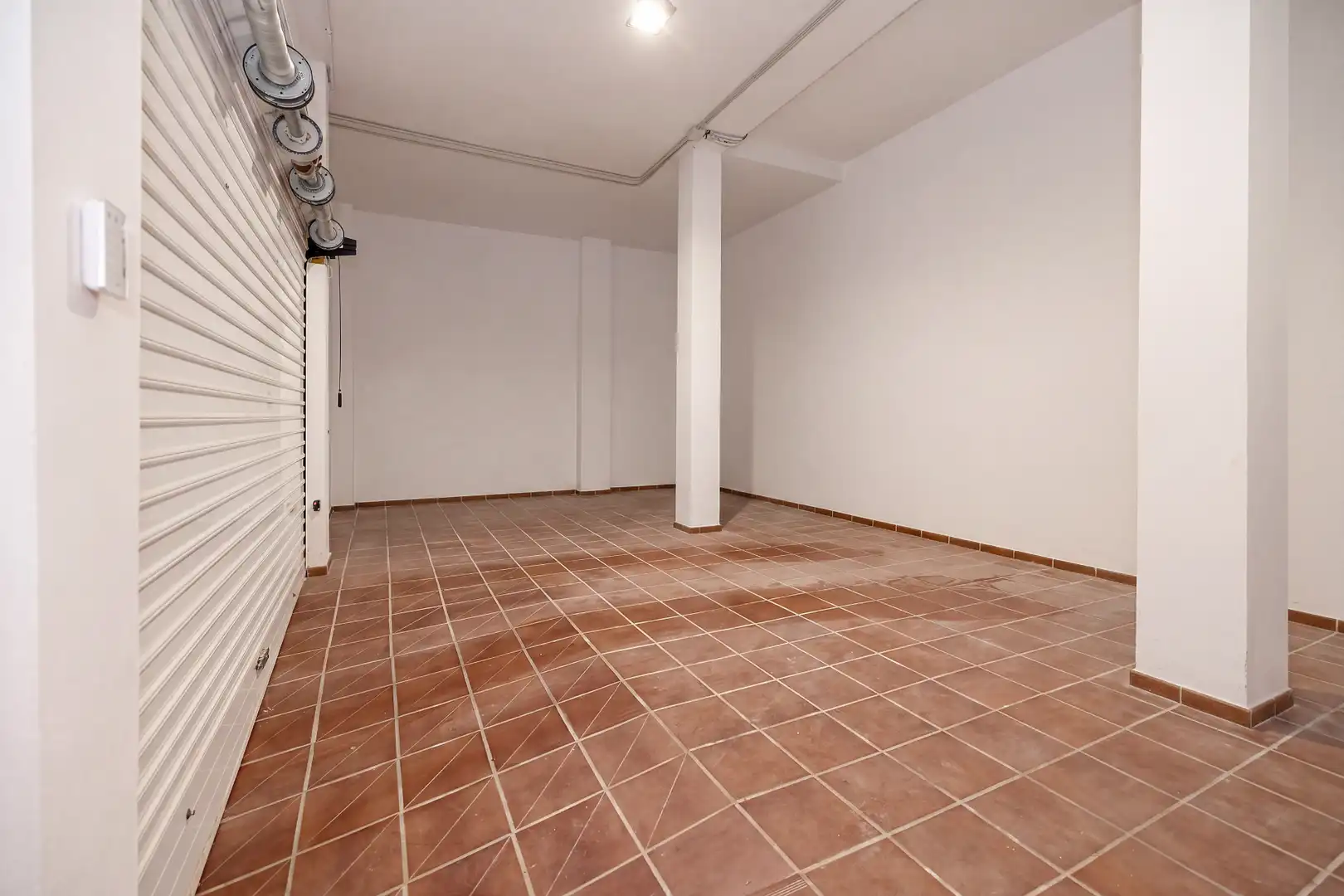 Detached house with pool for sale in Calle Lorenzo Valla, imagen 5