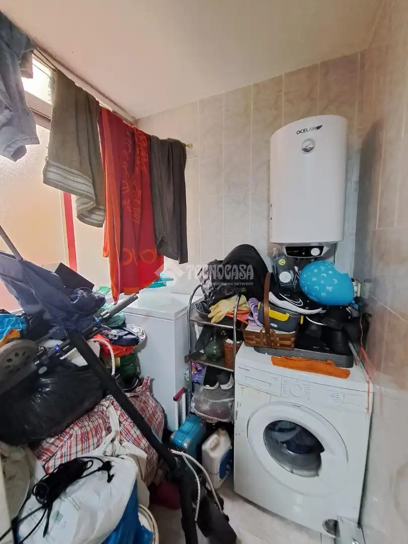 Flat for sale in Parla