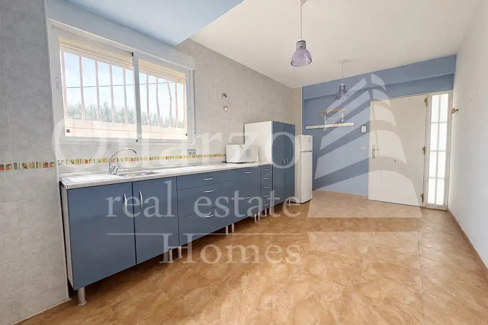 Kitchen of Study for sale in Dénia  with Heating