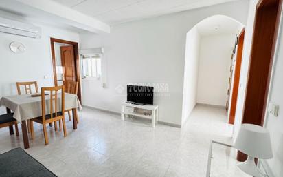 Living room of Flat for sale in  Madrid Capital  with Air Conditioner