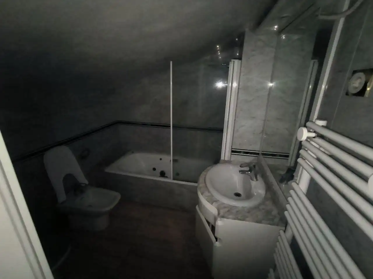 Bany de Pis en venda en Badalona