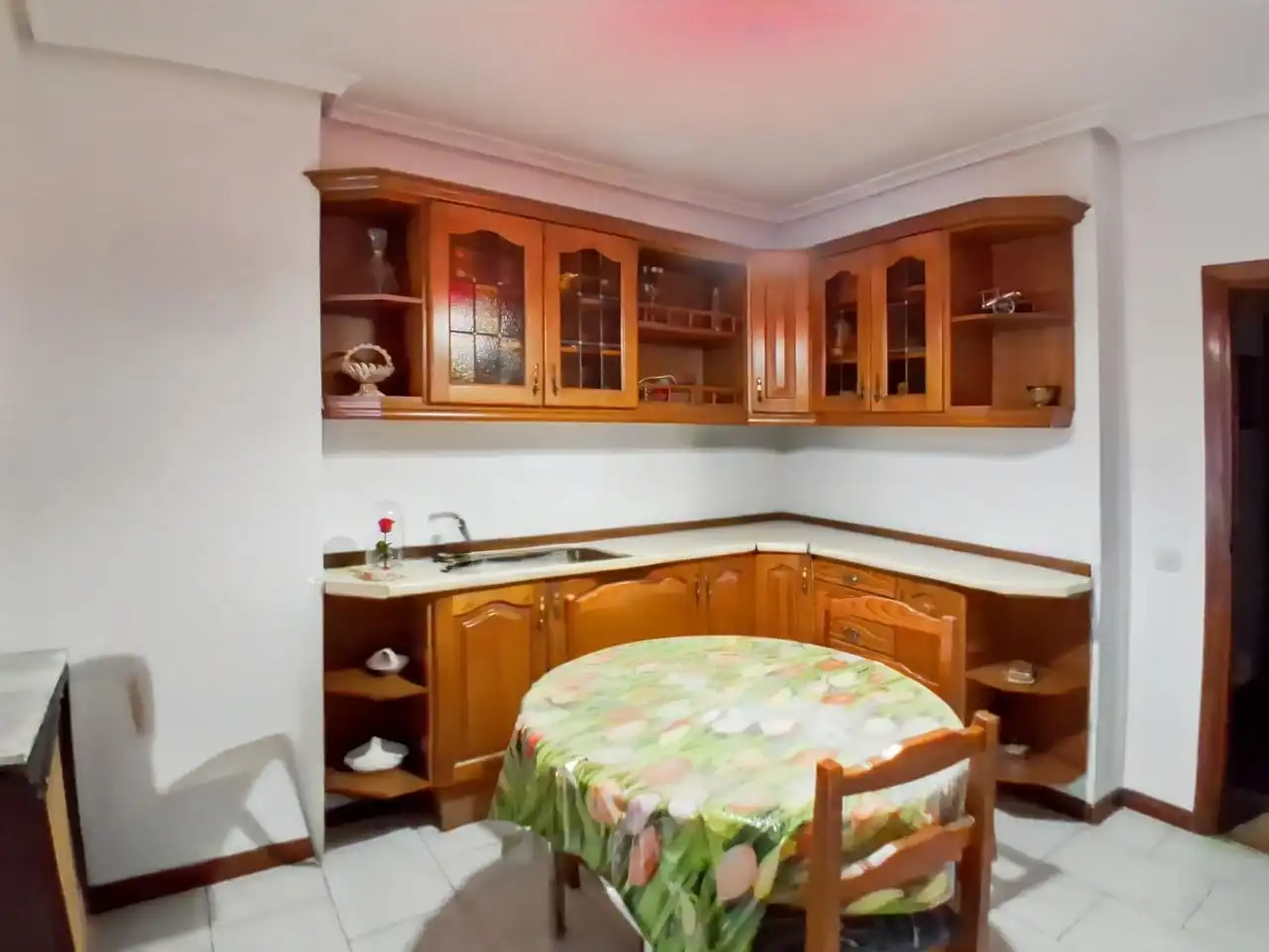 Cuina de Pis en venda en Madrid amb Calefacció, Parquet i Terrassa