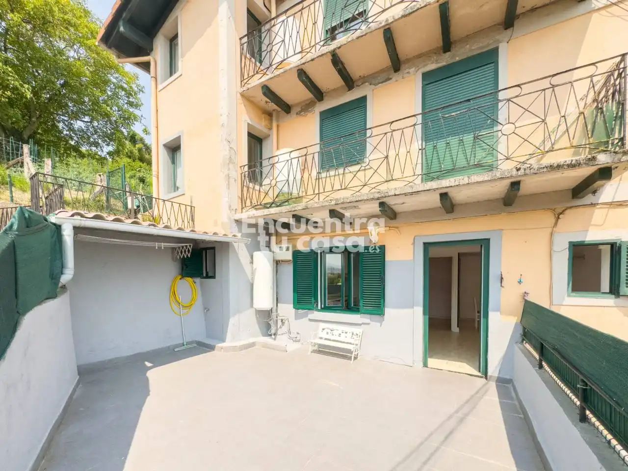 Vista exterior de Piso en venta en Hondarribia con Calefacción, Terraza y Trastero