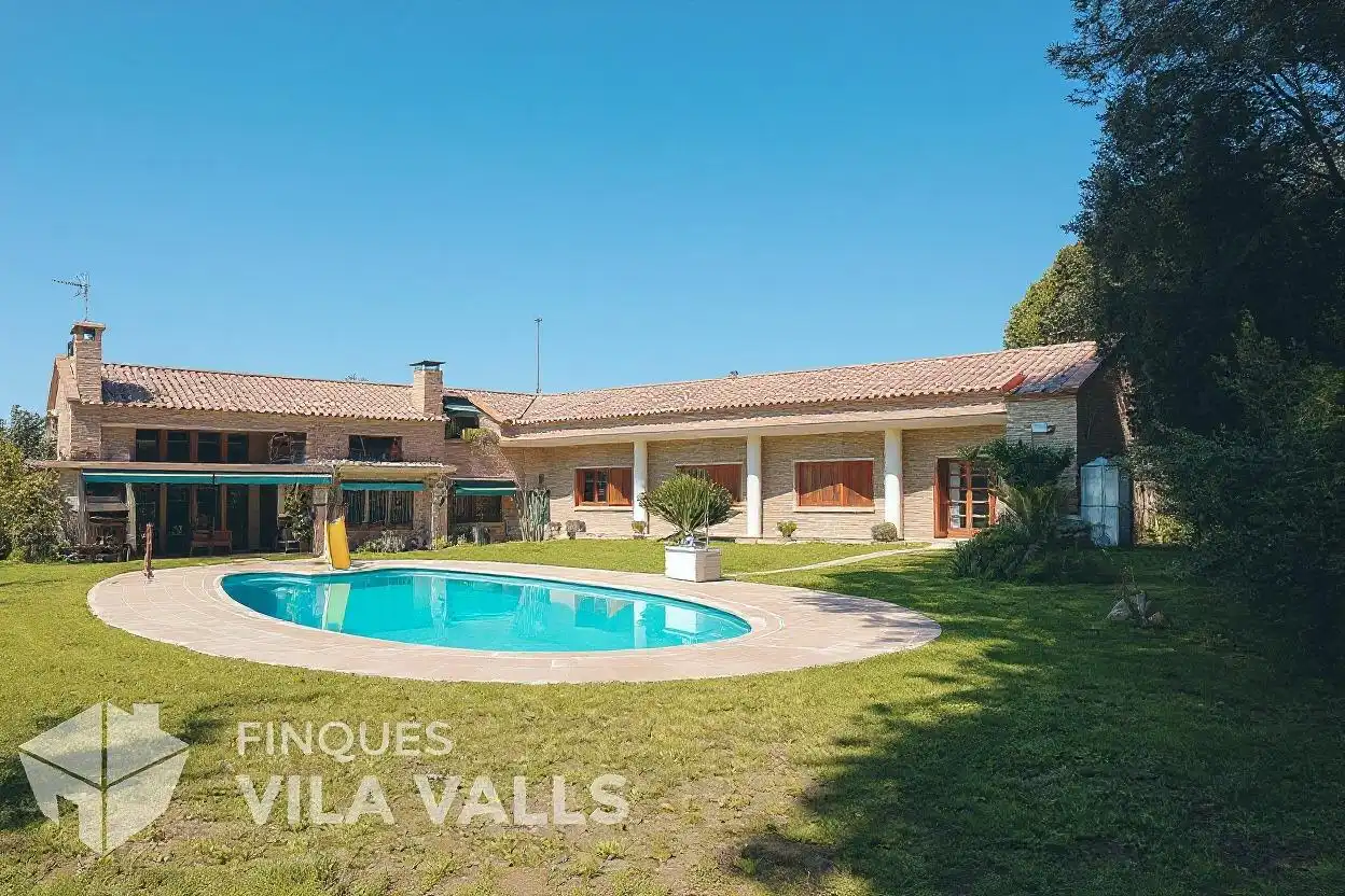 Vista exterior de Casa o chalet en venta en Caldes de Montbui con Aire acondicionado, Jardín privado y Terraza
