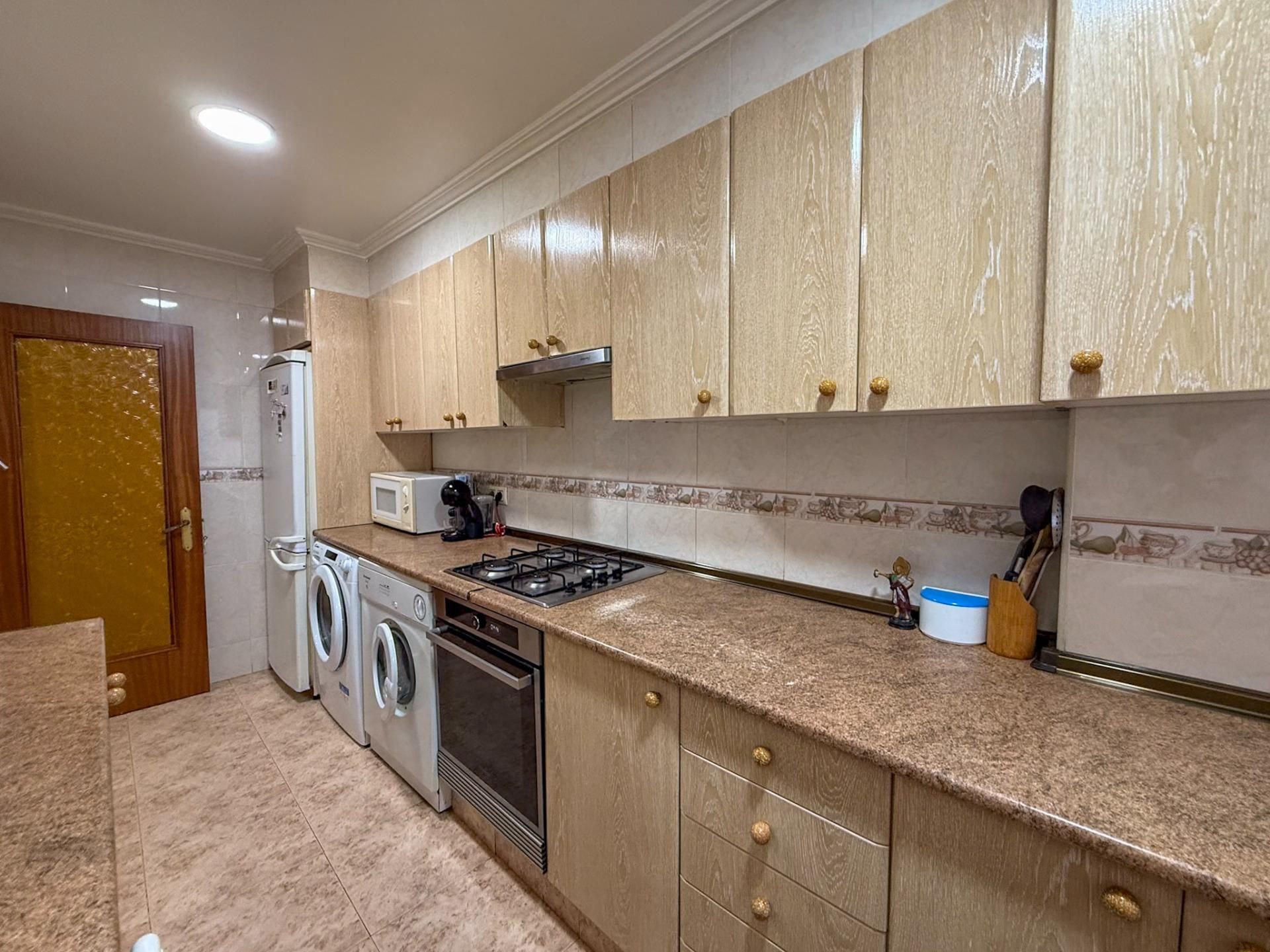 Kitchen of Flat for sale in  Valencia Capital