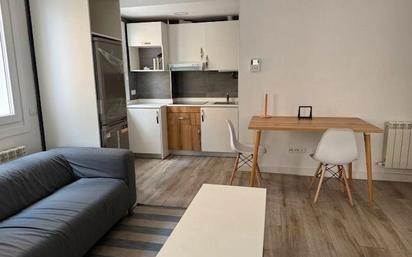 Kitchen of Flat for sale in Oviedo 