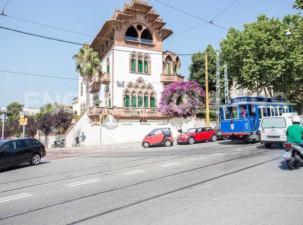 Vista exterior de Garaje en venta en Esplugues de Llobregat