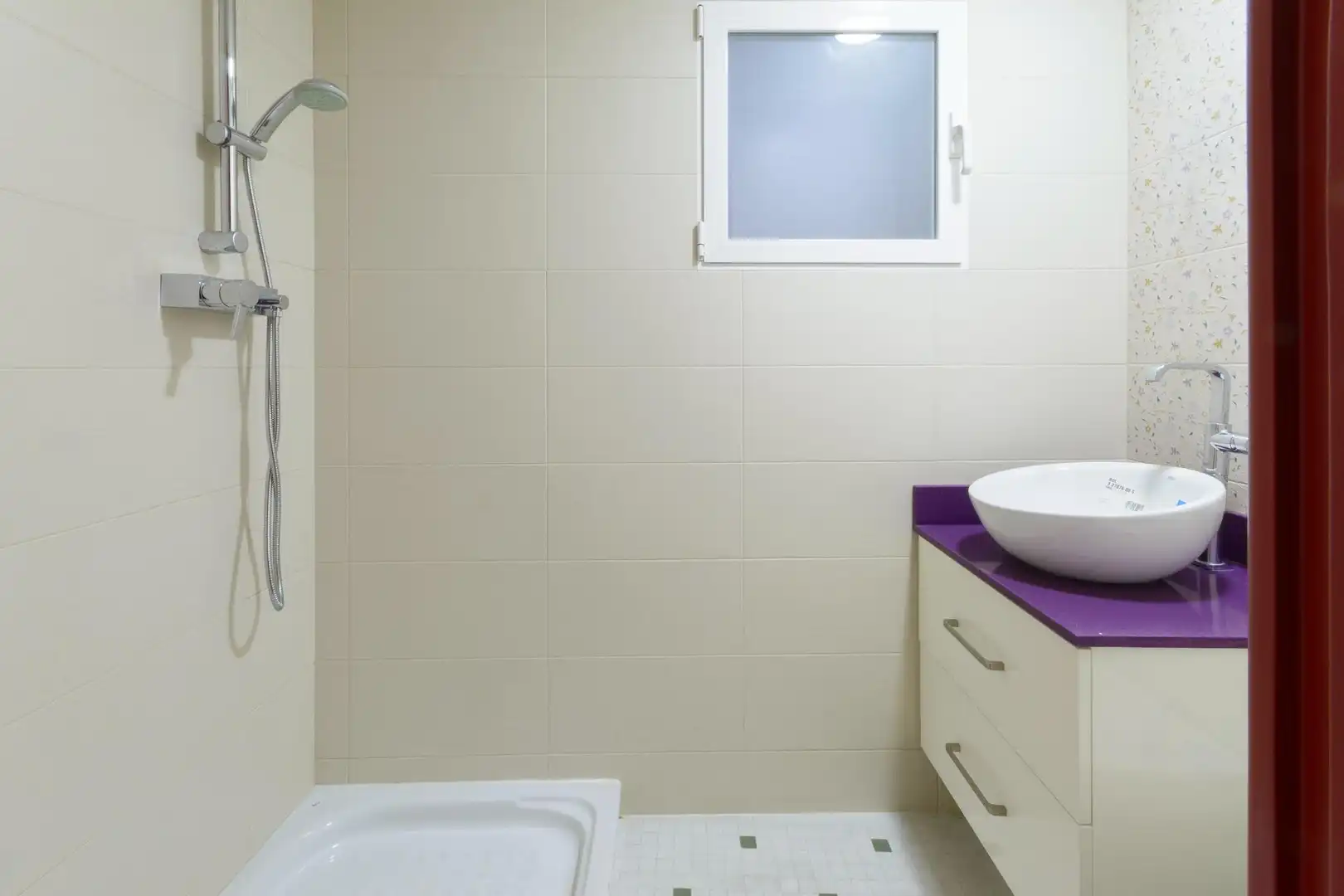 Baño de Piso en venta en Gandia con Aire acondicionado, Calefacción y Parquet