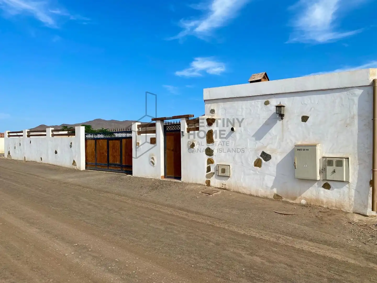 Vista exterior de Casa o chalet en venta en Tuineje con Jardín privado, Piscina y Amueblado