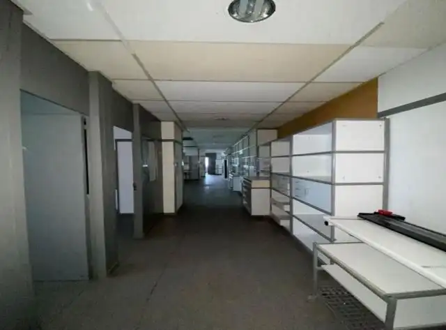 Oficina amb ascensor en venda a Praza de Luís Seoane local 7, imagen 6