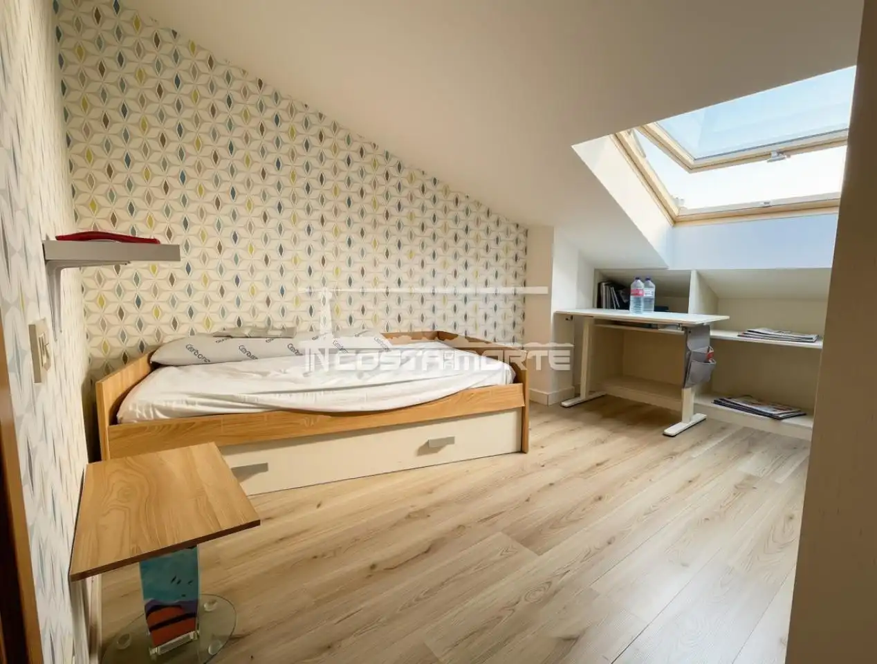 Habitación de Ático de alquiler en Fisterra con Amueblado