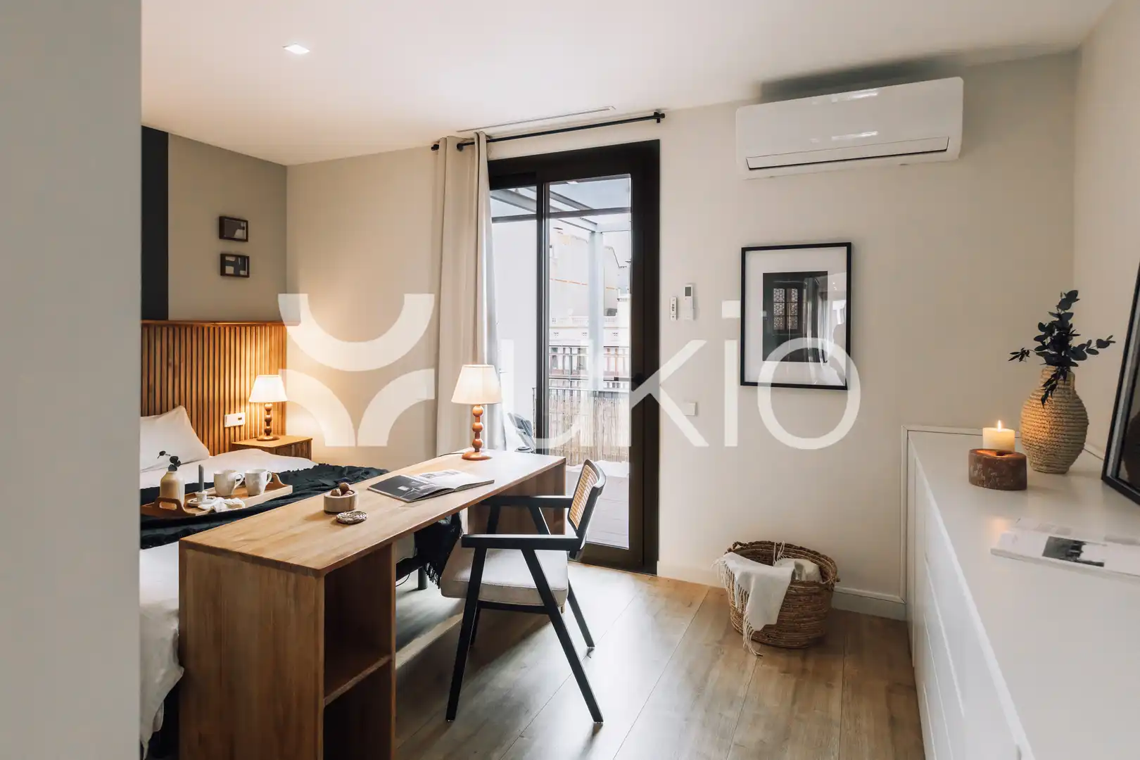 Bedroom of Apartments for rent in Barcelona  with Air Conditioner, Heating and Terrace