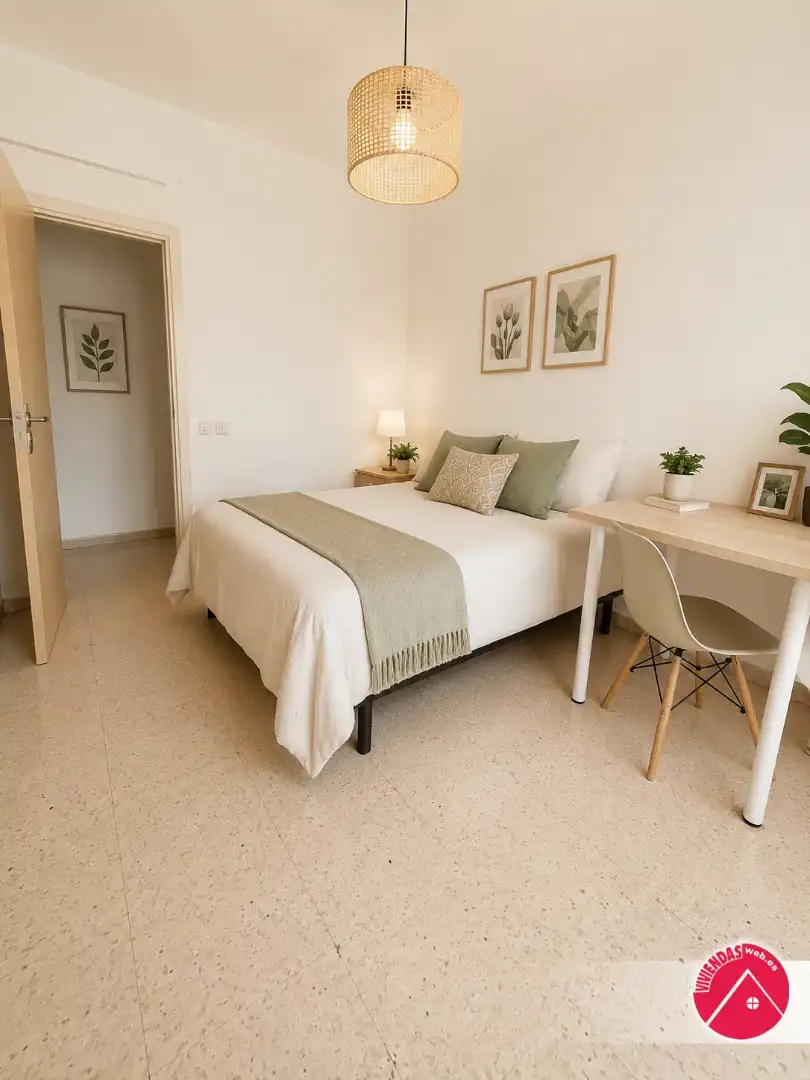 Habitación de Ático en venta en Sevilla con Aire acondicionado, Terraza y Trastero
