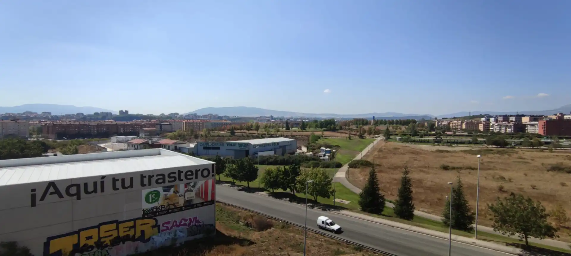 Vista exterior de Oficina en venda en Berrioplano / Berriobeiti amb Aire condicionat i Calefacció