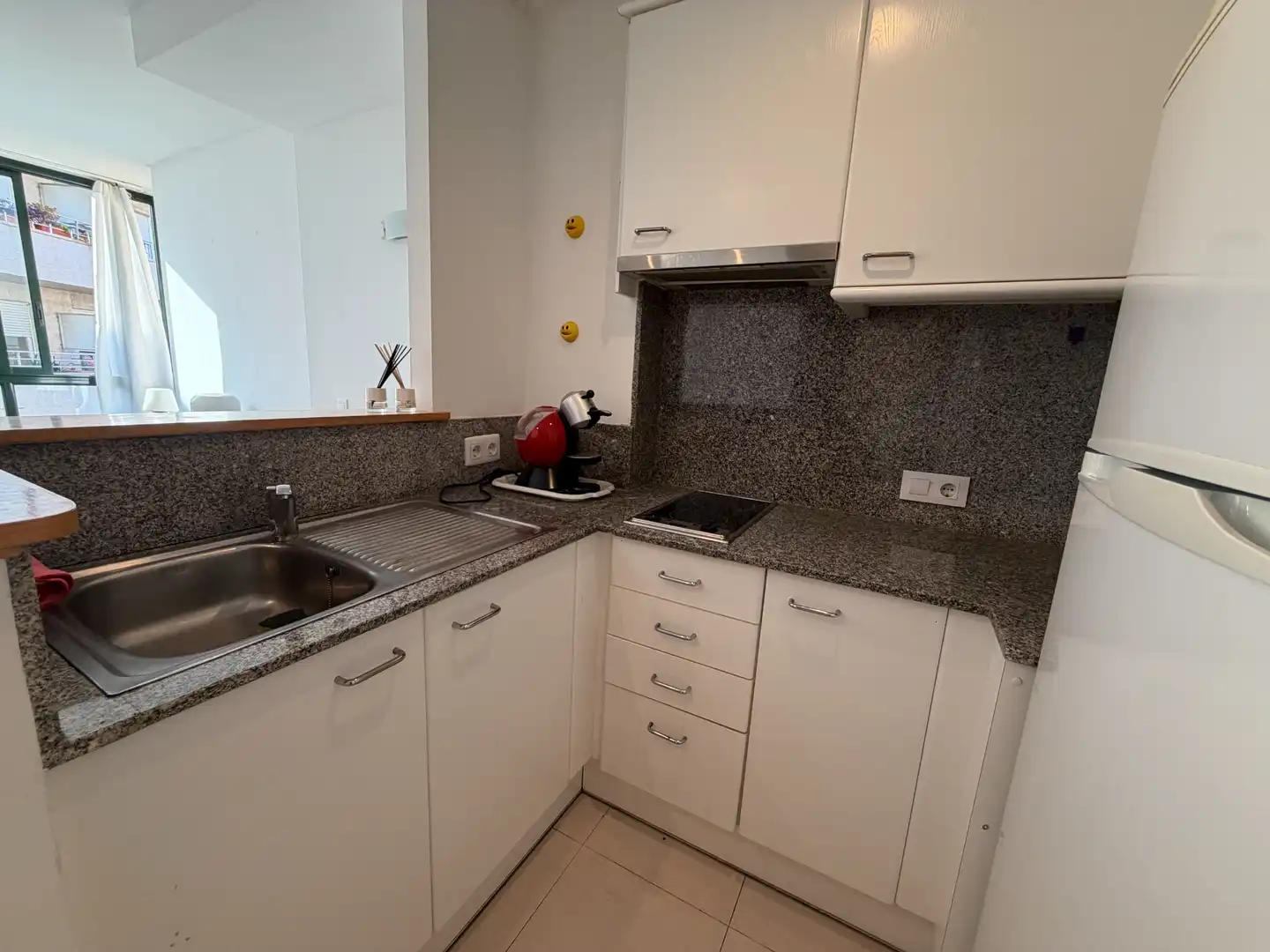 Küche von Wohnung zur Miete in Girona mit Heizung, Möbliert und Ofen