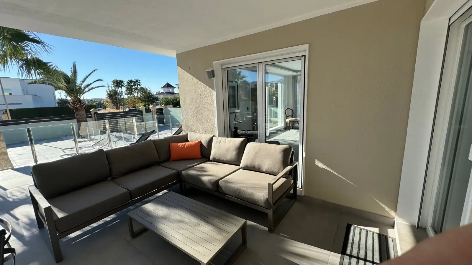 Casa con piscina en venta en Pueblo - Urbanizaciones, imagen 8