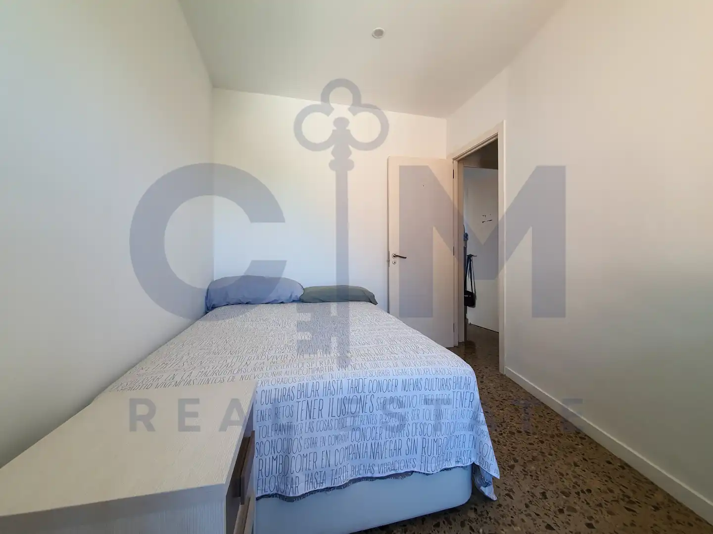 Habitación de Piso en venta en Terrassa con Aire acondicionado, Calefacción y Terraza