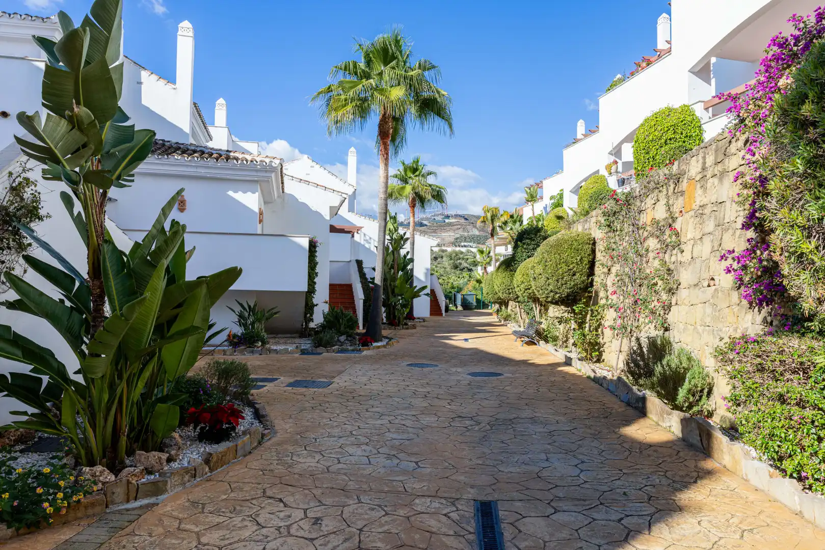 Apartment mit Terrasse zum Verkauf in Nueva Andalucía, imagen 18