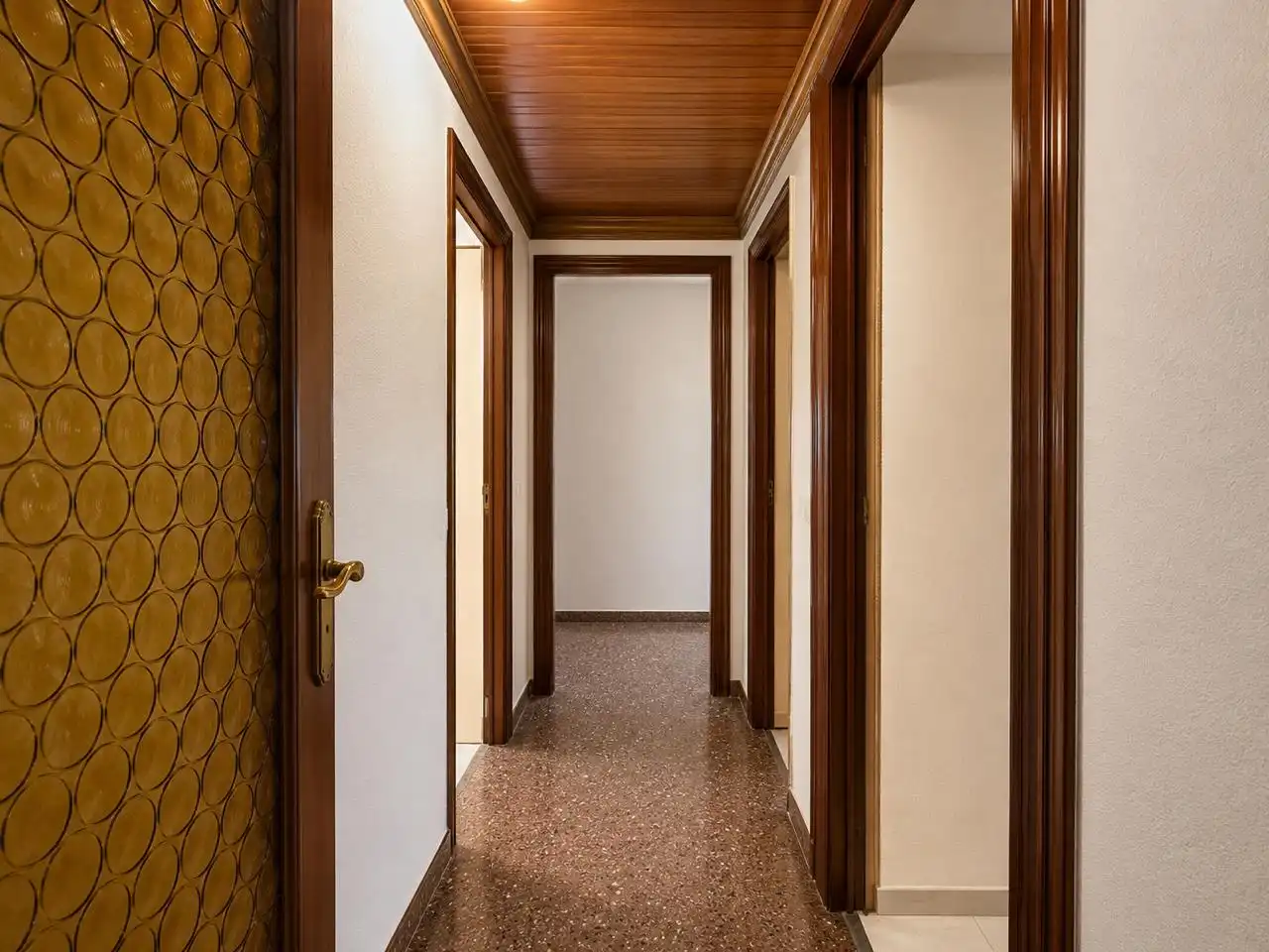 Piso en venta en L'Hospitalet de Llobregat con Balcón