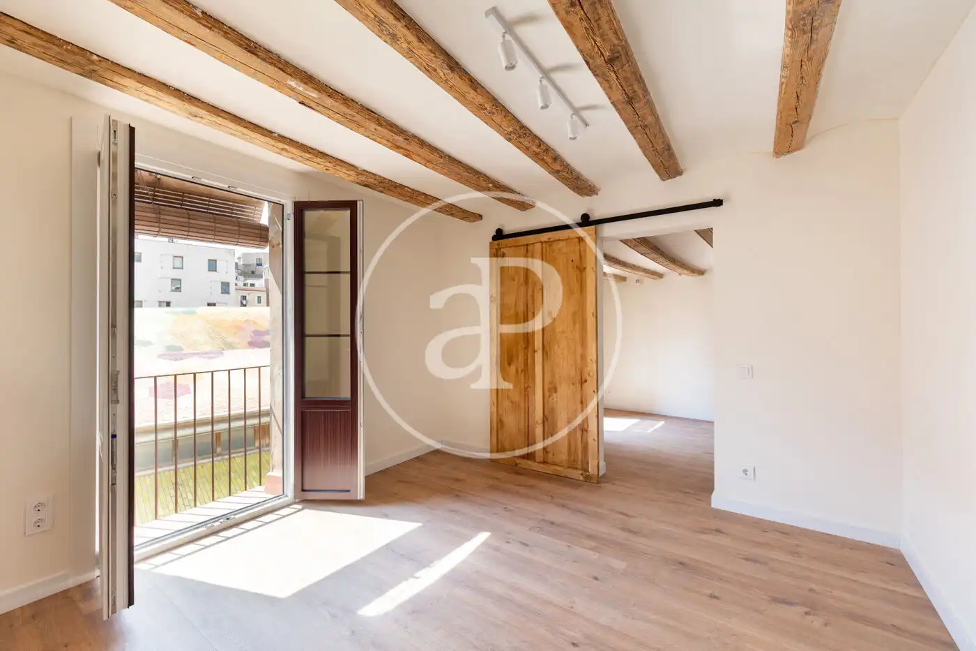 Sala de estar de Piso en venta en Barcelona con Calefacción y Balcón