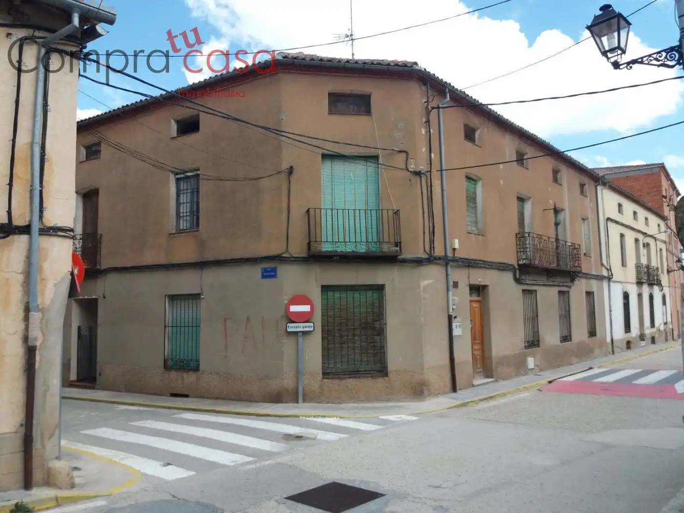 Vista exterior de Finca rústica en venda en Bernuy de Porreros amb Traster