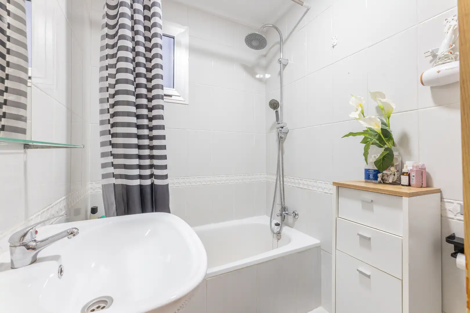 Bathroom of Flat for sale in Valencia