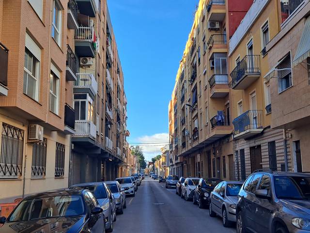 Piso en Venta en Carrer Barons d'Alcahalí en Foios