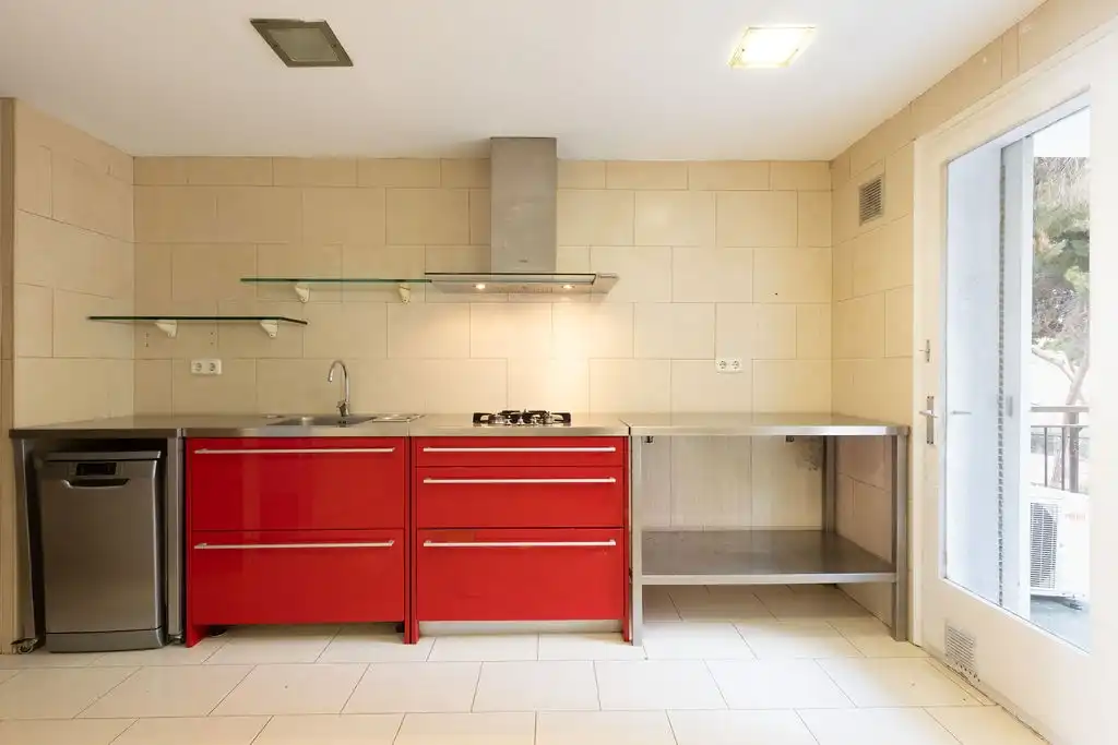 Cuina de Pis en venda en Sant Vicenç de Montalt amb Aire condicionat, Calefacció i Terrassa