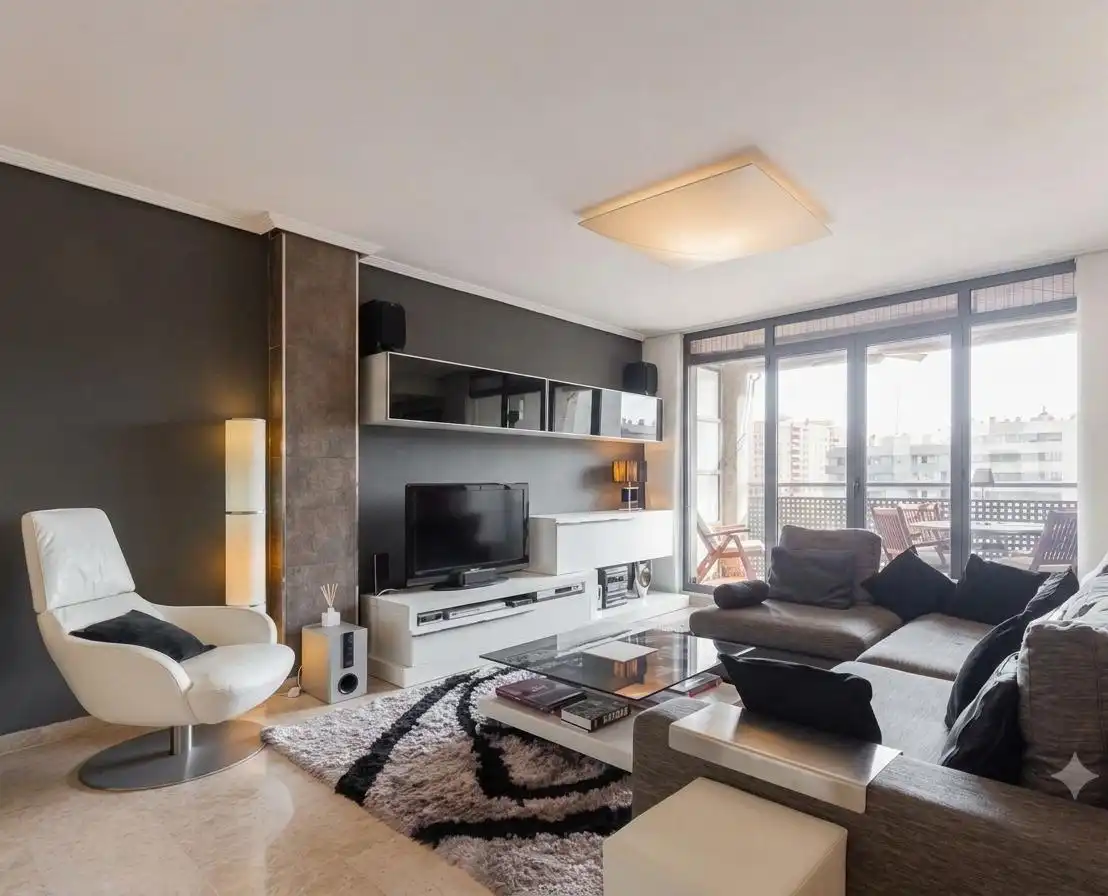 Living room of Flat for rent in Valencia  with Heating, Furnished and Balcony