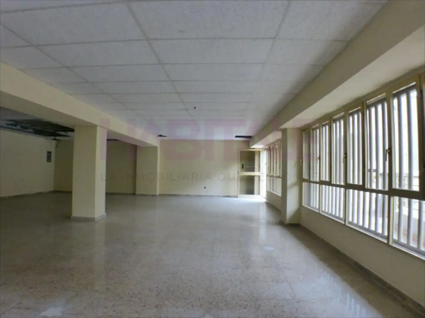 Büro mit Aufzug zum Verkauf in Florida - Ciudad de Asís, imagen 5