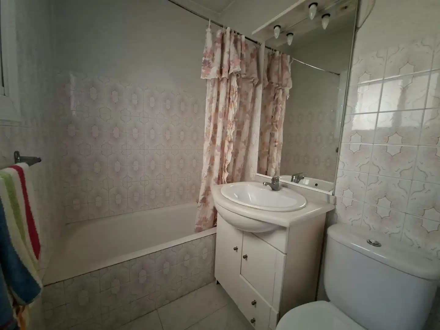Bathroom of Houses for sale in Aspe  with Terrace