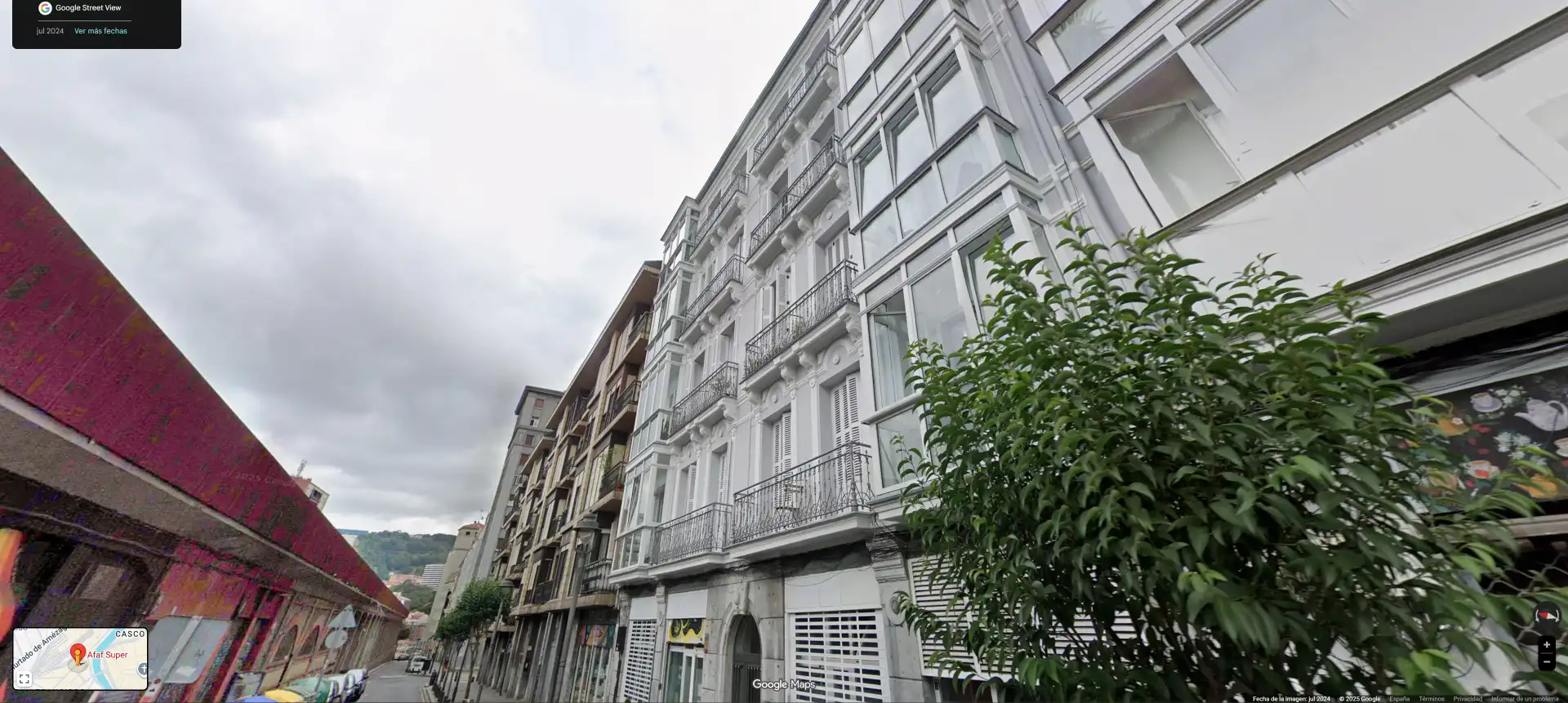 Vista exterior de Pis en venda en Bilbao  amb Calefacció, Moblat i Forn