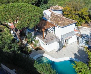 Jardí de Casa o xalet en venda en Marbella amb Aire condicionat, Jardí privat i Terrassa