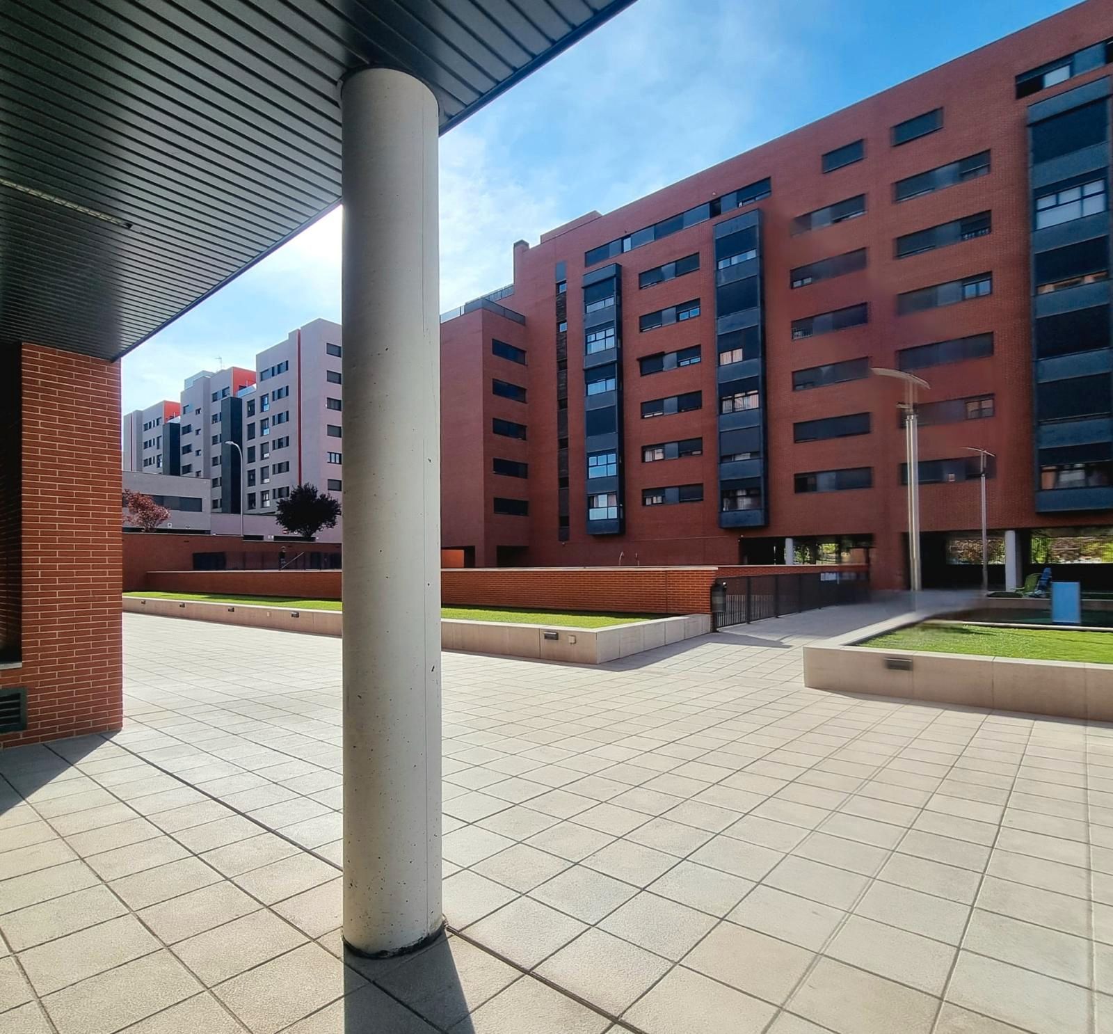 Exterior view of Attic for sale in  Madrid Capital  with Air Conditioner, Heating and Storage room