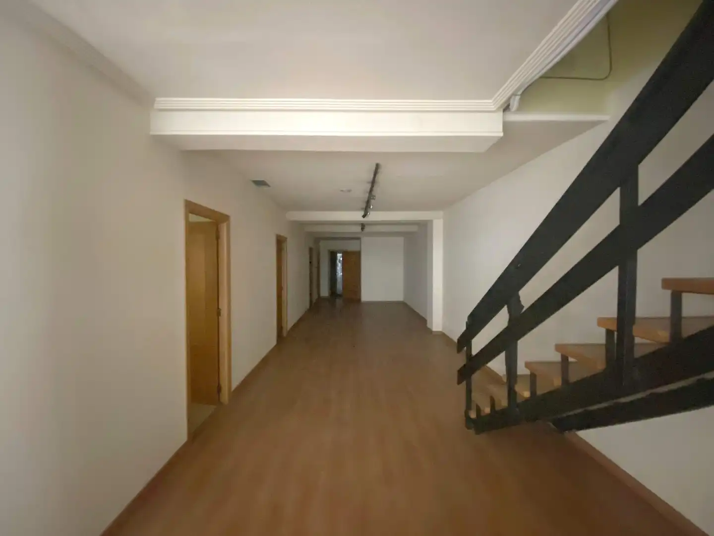 Business premises to rent in Calle HEROES LEONESES 1
