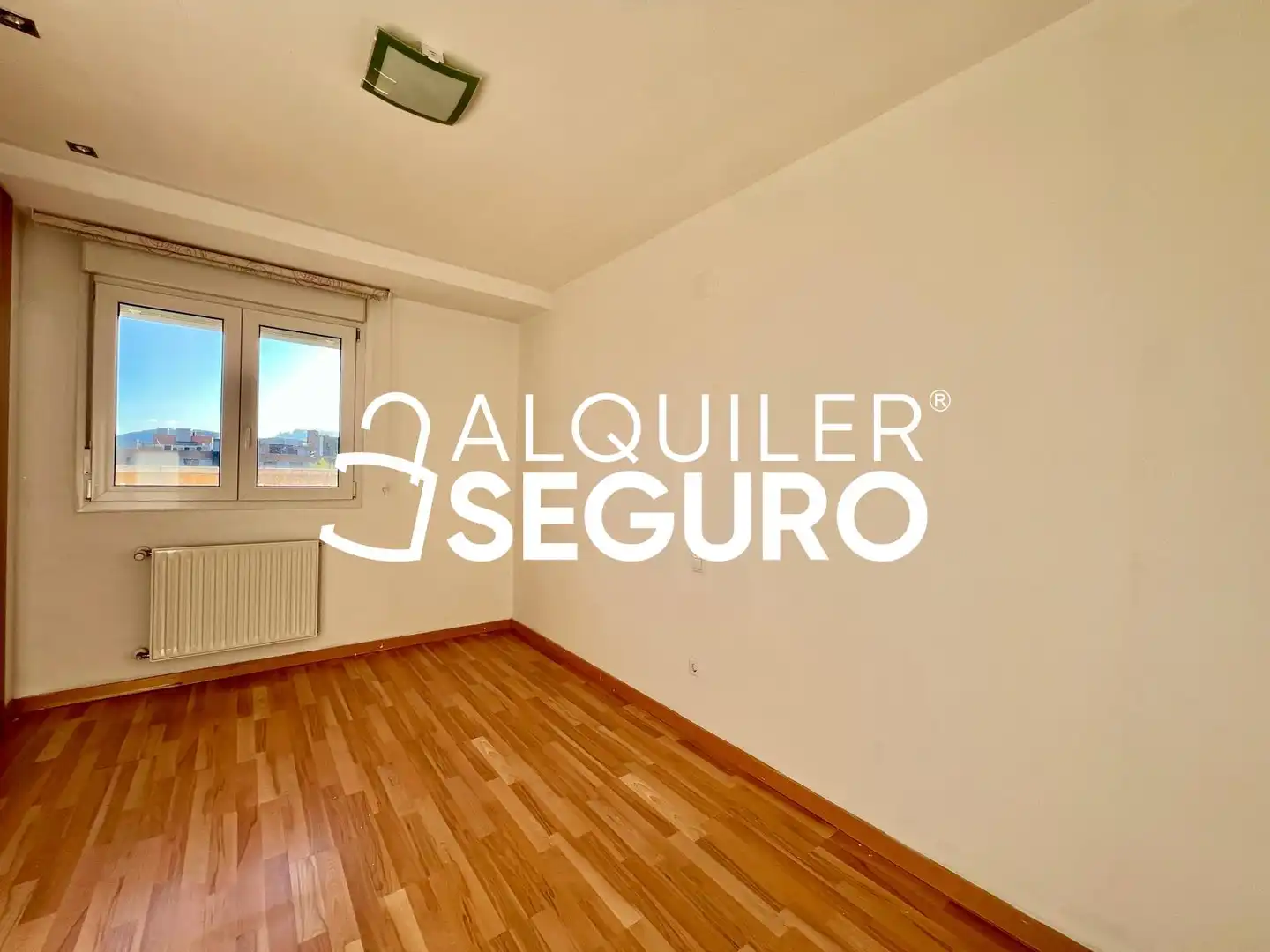 Dormitori de Àtic de lloguer en Colmenar Viejo amb Aire condicionat, Calefacció i Terrassa