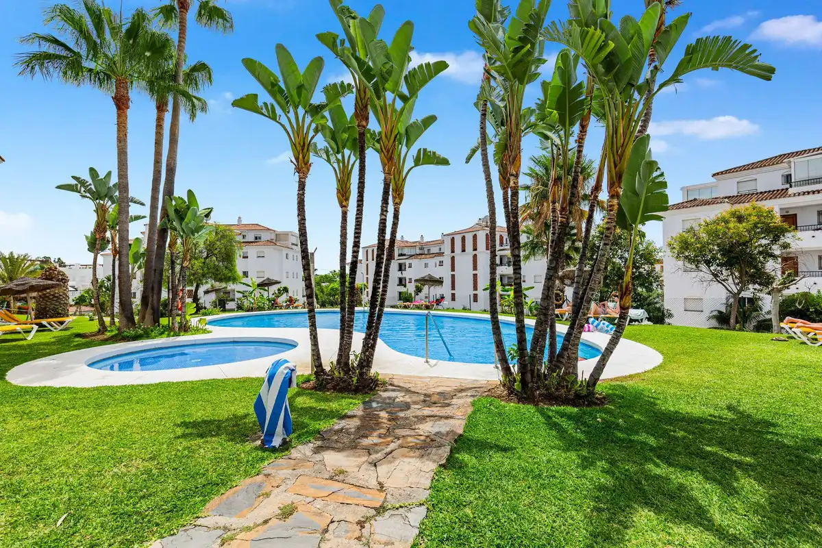 Jardí de Apartament en venda en Mijas amb Aire condicionat, Calefacció i Terrassa
