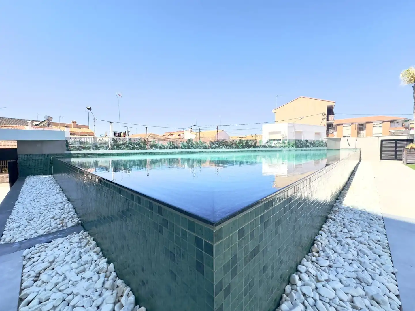 Piscina de Apartament en venda en San Pedro del Pinatar amb Aire condicionat, Terrassa i Traster