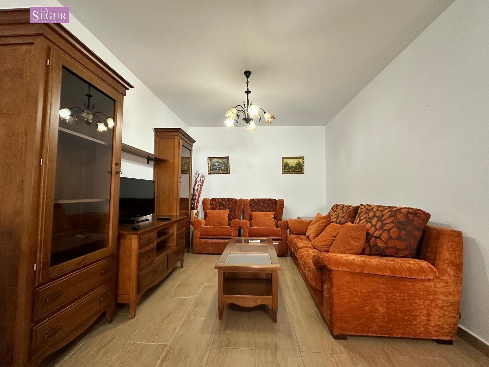 Living room of Planta baja for sale in Conil de la Frontera  with Air Conditioner
