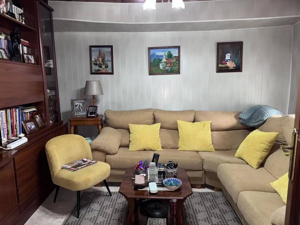 Sala d'estar de Casa adosada en venda en Posada - Barro