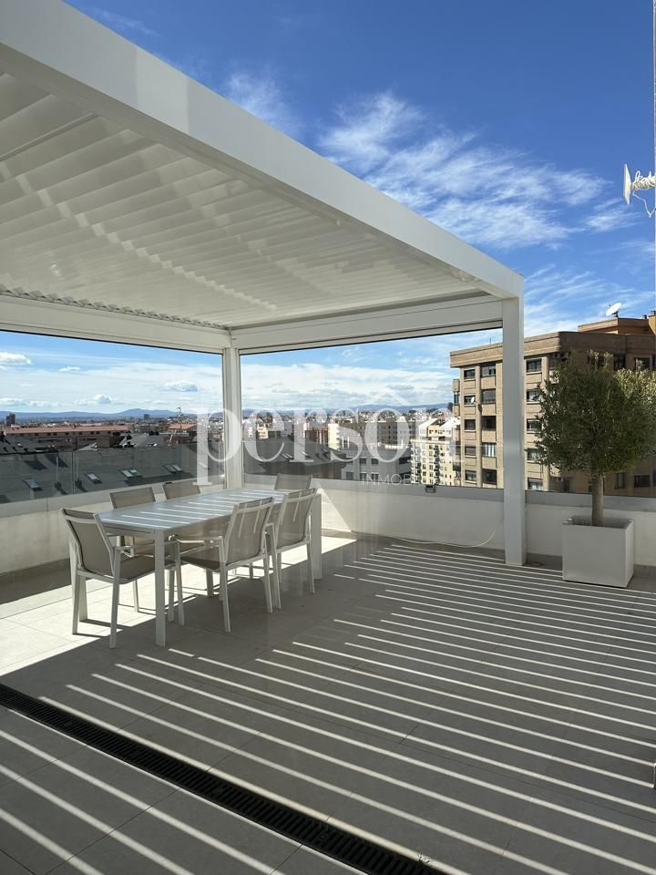 Terrace of Attic to rent in  Valencia Capital  with Air Conditioner, Terrace and Swimming Pool