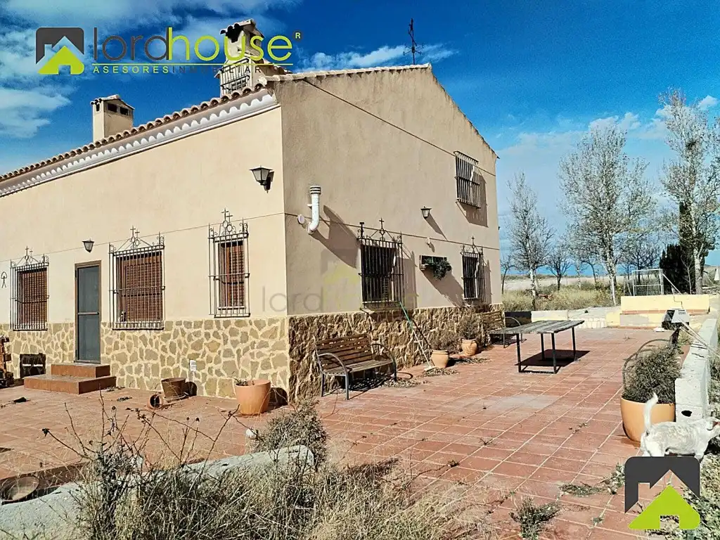 Vista exterior de Casa o xalet en venda en Lorca