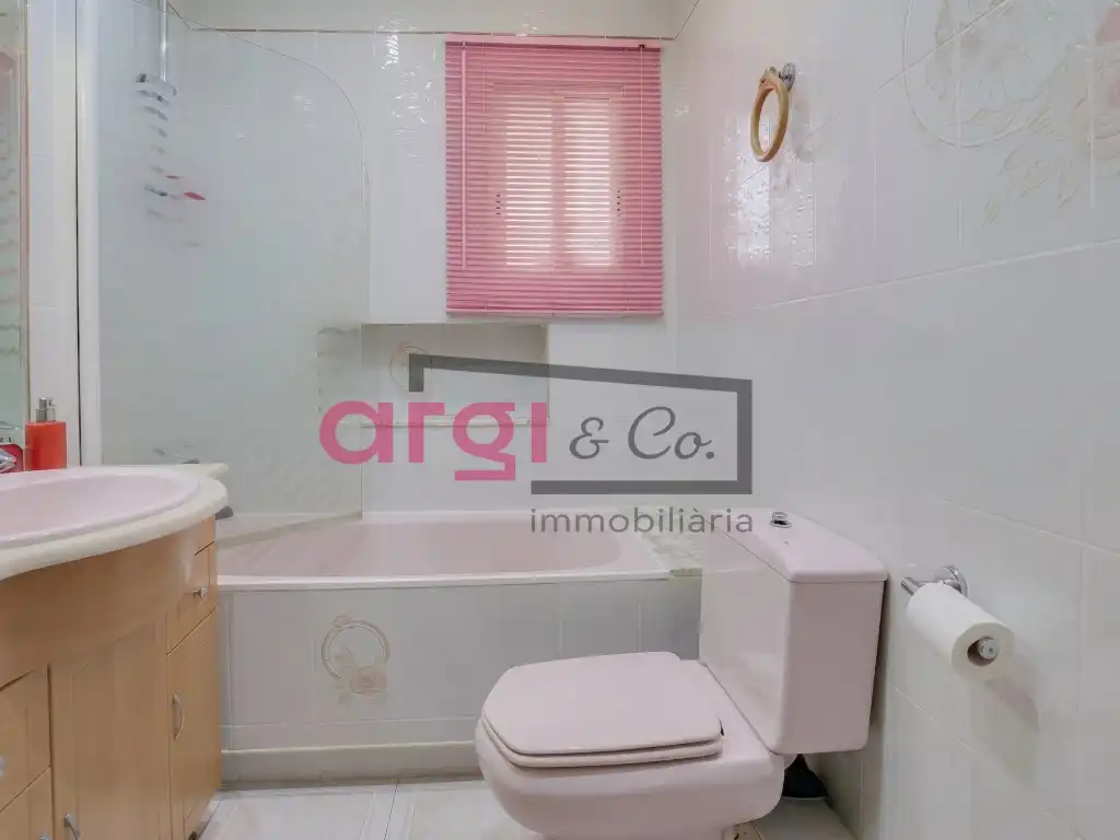 Baño de Piso en venta en Viladecans