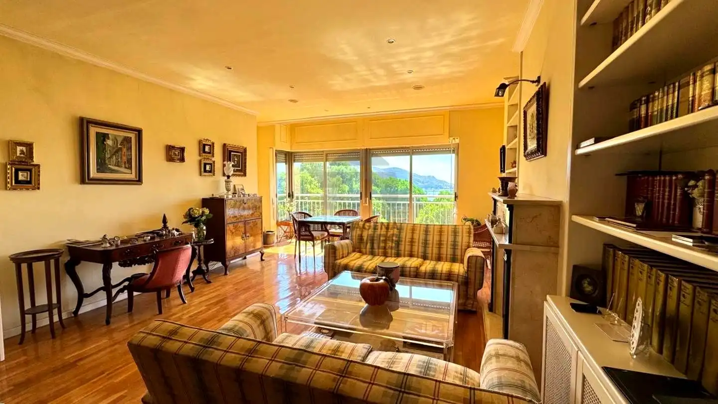 Living room of Flat for sale in Cartagena  with Air Conditioner, Parquet flooring and Storage room