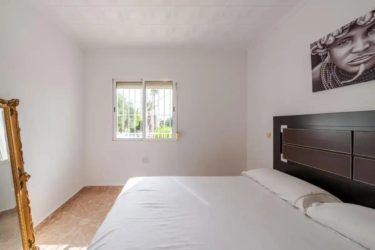 Habitación de Casa o chalet de alquiler en Elche / Elx con Aire acondicionado, Calefacción y Jardín privado