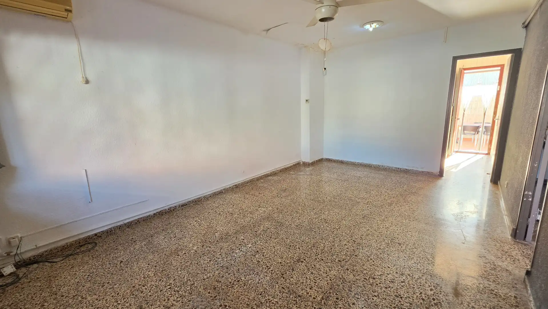 Reihenhaus mit Terrasse zum Verkauf in Carrer Centcelles, imagen 7